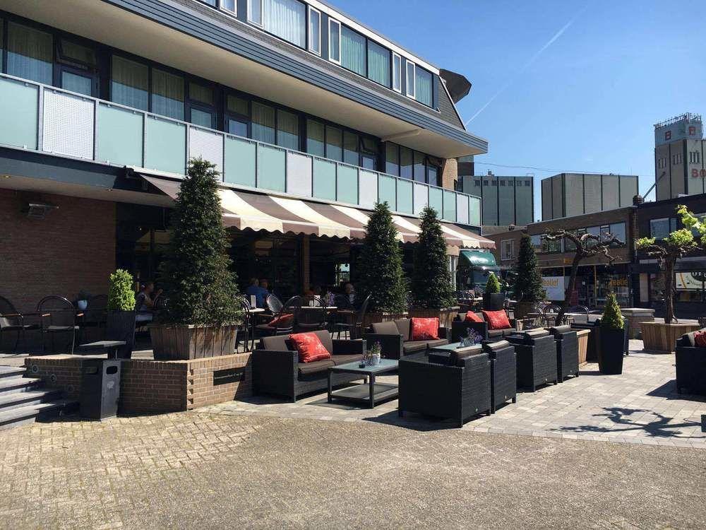 Hotel Restaurant De Zwaan Raalte Exterior photo